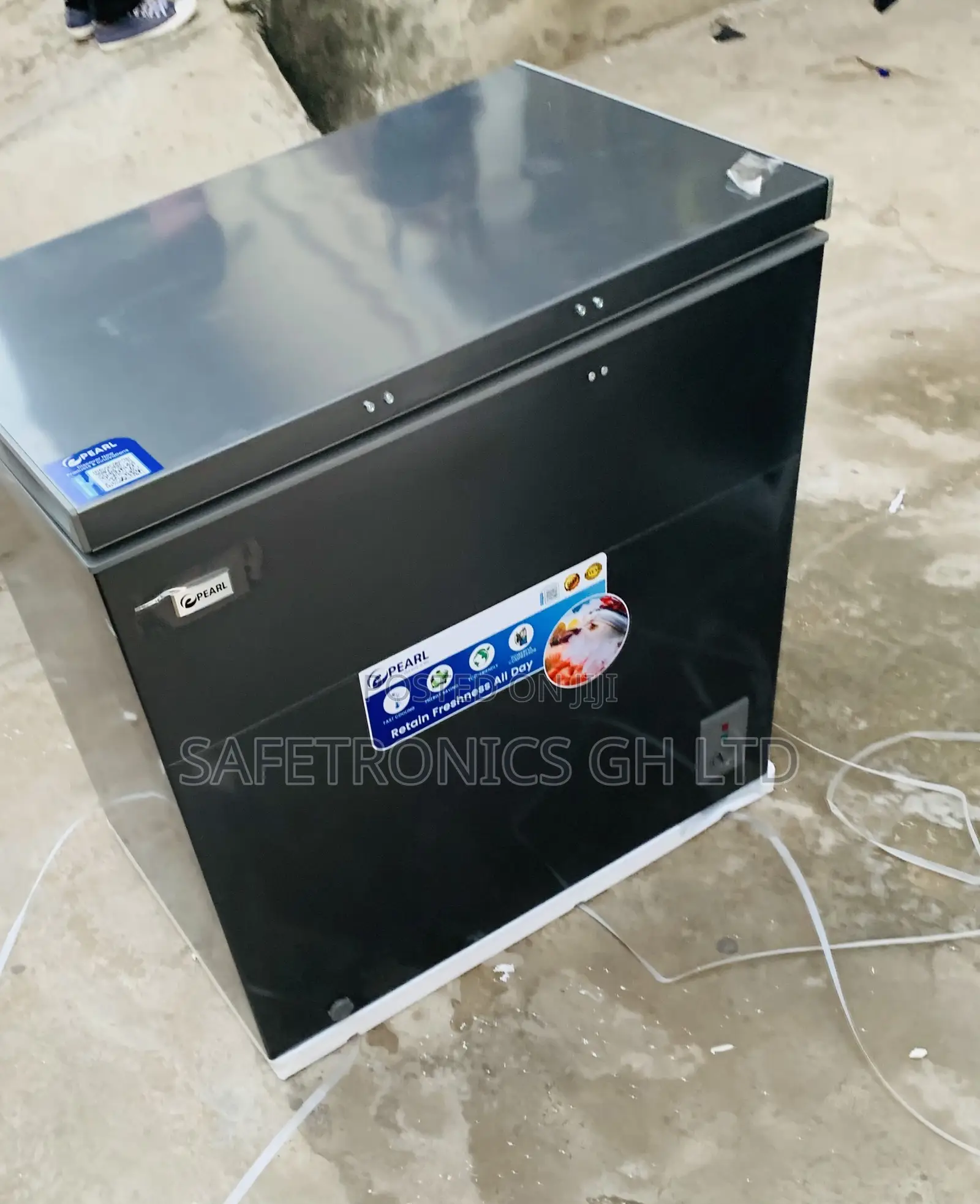 Extremely Chilling PCF-2620-13m Pearl 199l 1 Door Chestfreezer