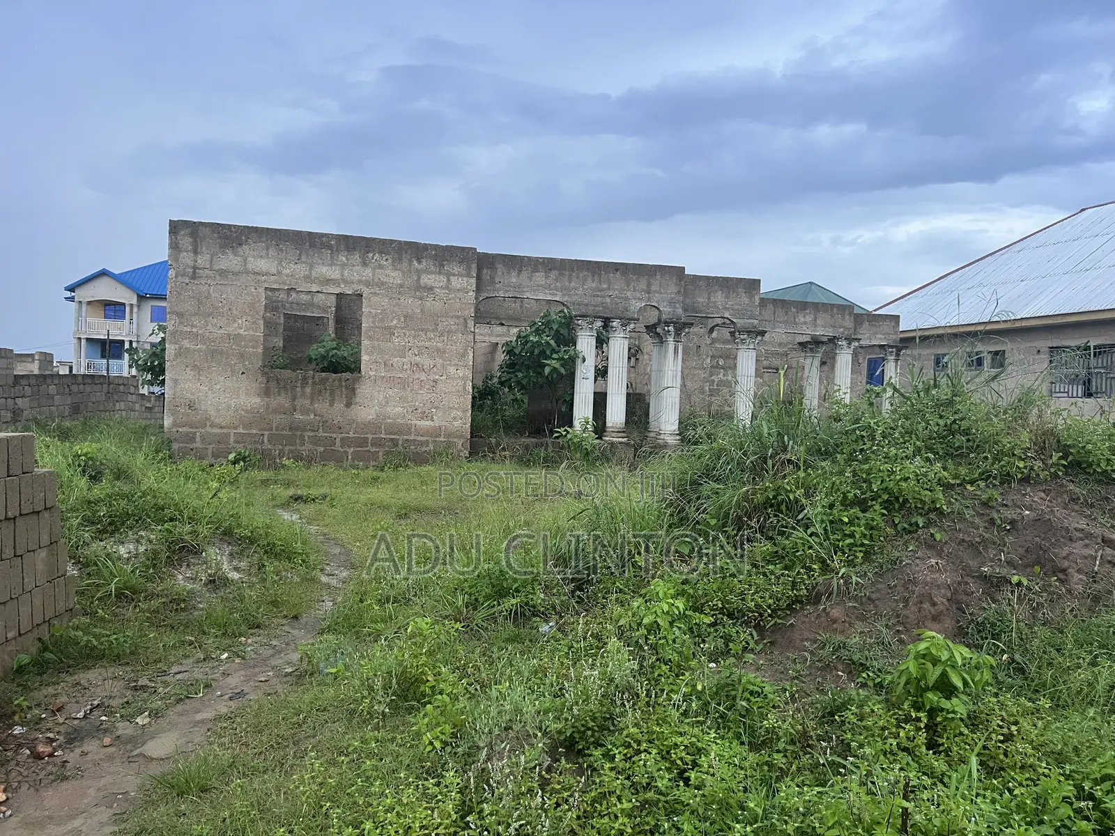 3bedrooms Flat and 1apartment at Kumasi Maase Adubinsu