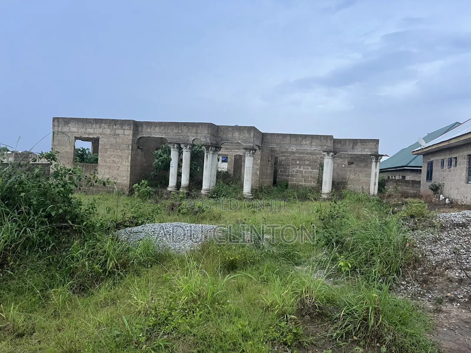 3bedrooms Flat and 1apartment at Kumasi Maase Adubinsu