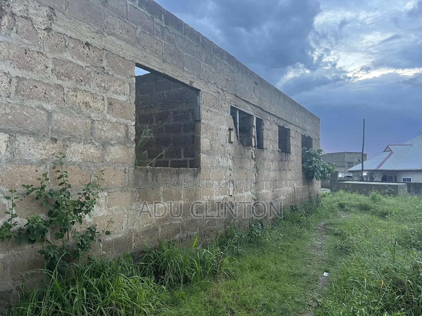 3bedrooms Flat and 1apartment at Kumasi Maase Adubinsu