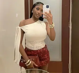 Ladies Trendy Tops