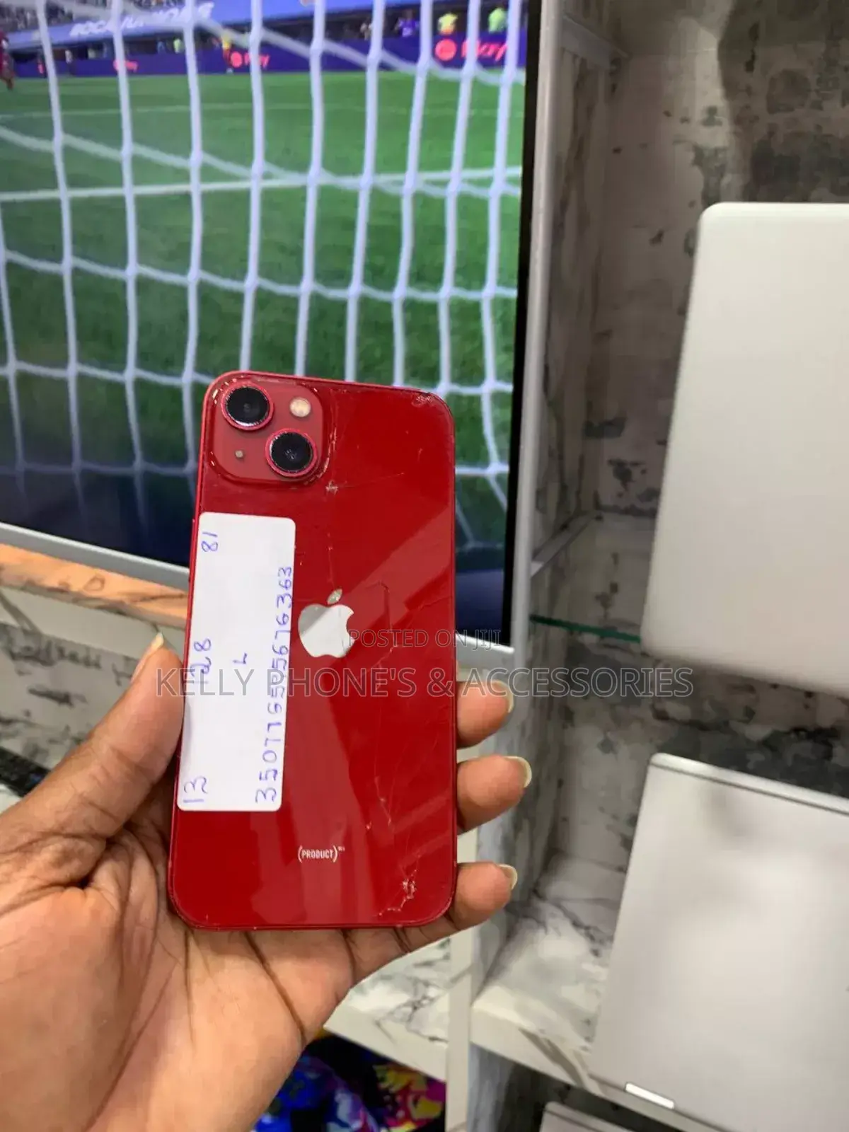 Apple iPhone 13 128 GB Red