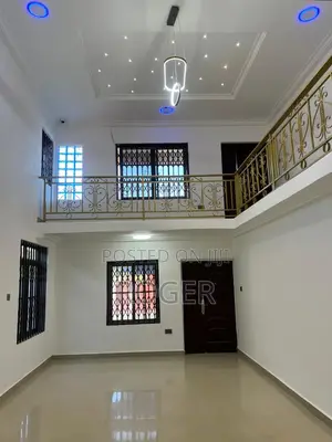 4bdrm House in Ashongman Estate for sale