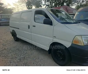 Toyota HiAce 2012 White