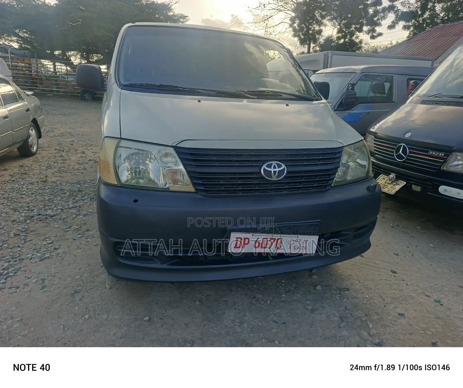 Toyota HiAce 2012 White