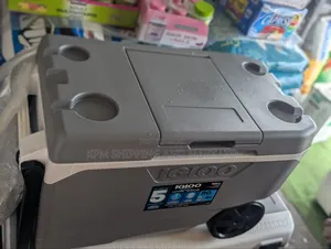 Igloo Ice Chest Special Edition (90 Quart)