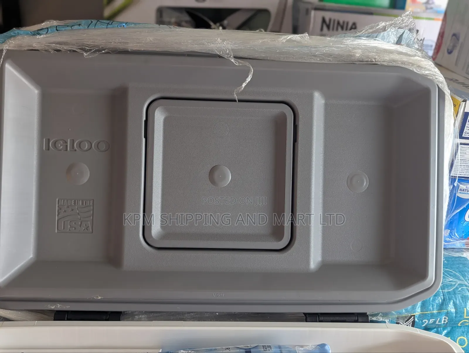 Igloo Ice Chest Special Edition (90 Quart)