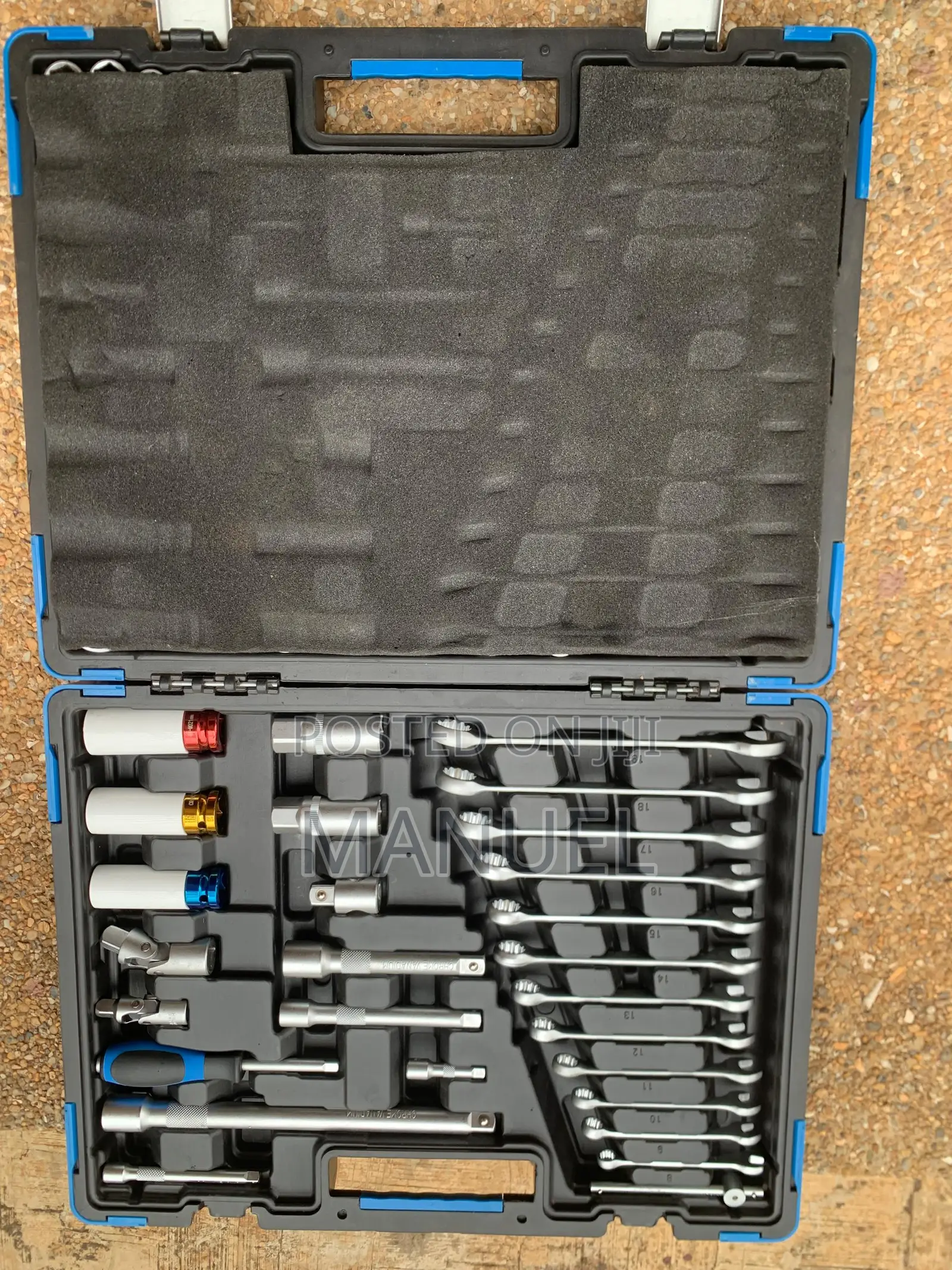 Gude Tool Case With 157 Pieces, Including Socket and Impact Wrenches.