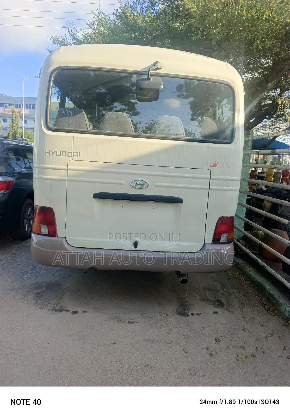 Hyundai County 2012 Brown