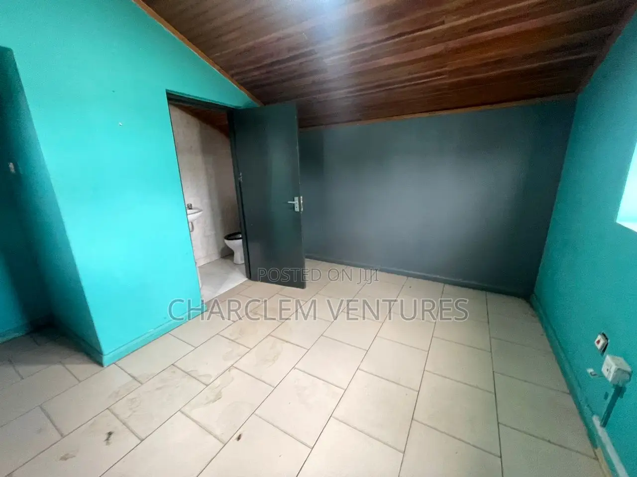 10-Bedroom Commercial Property for Rent at East Legon-American House
