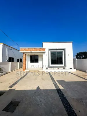 3bdrm House in Afienya, Dawhenya for sale