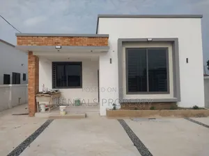 3bdrm House in Afienya, Dawhenya for sale