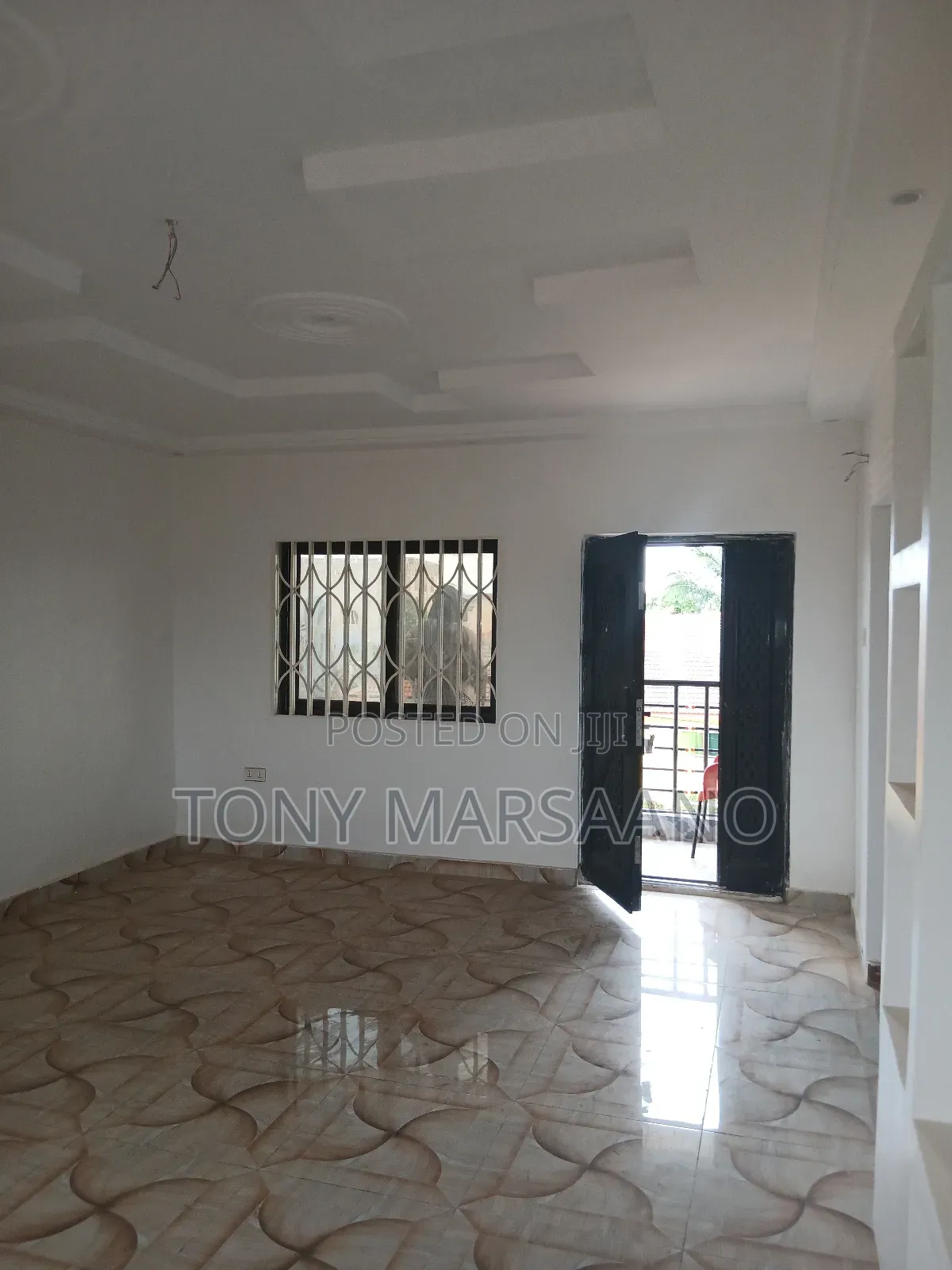 3bdrm Apartment in Westlegon for rent