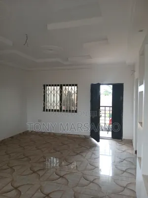 3bdrm Apartment in Westlegon for rent