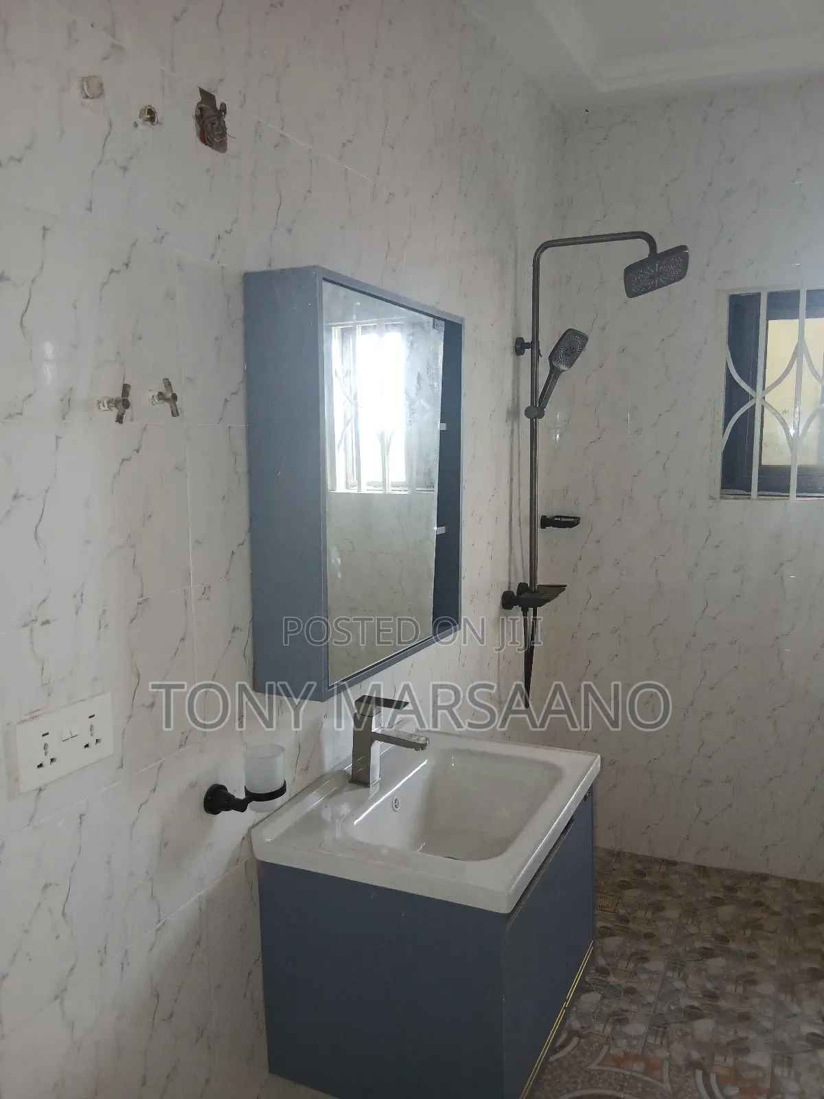 3bdrm Apartment in Westlegon for rent
