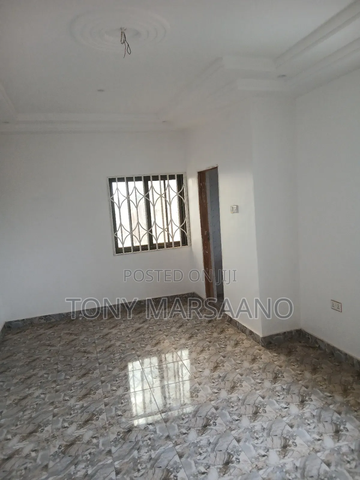 3bdrm Apartment in Westlegon for rent