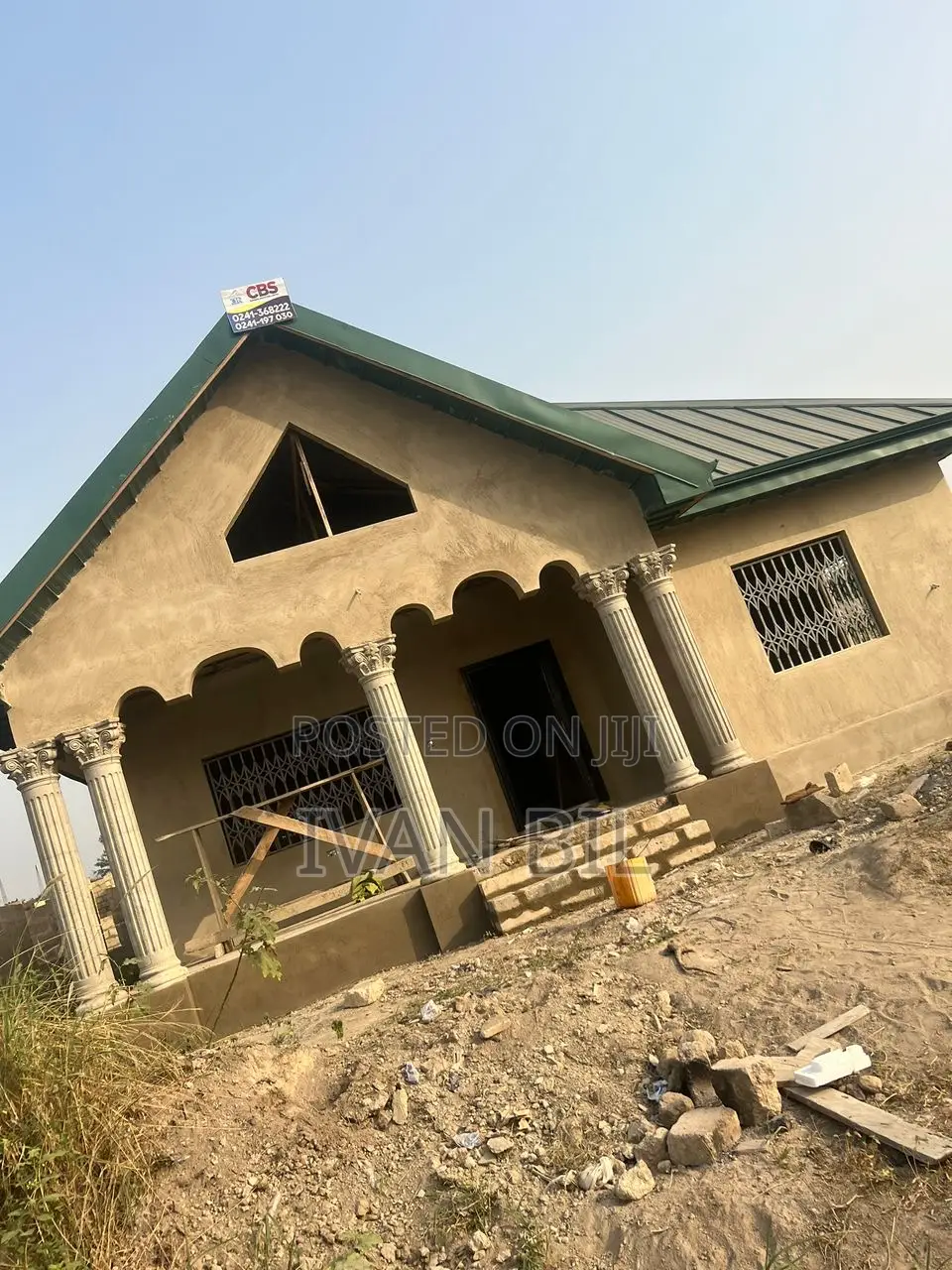 4bdrm House in Bills Estate And, Kwabre for sale
