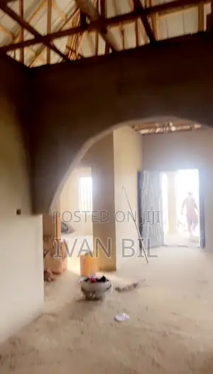 4bdrm House in Bills Estate And, Kwabre for sale