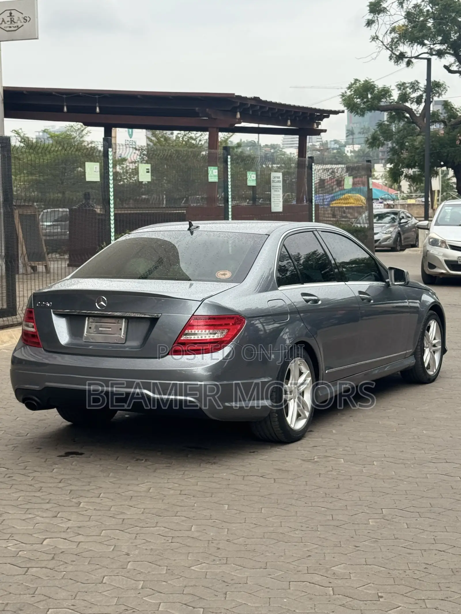 Mercedes-Benz C250 2013 Silver