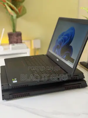 Laptop Dell Inspiron 15 5577 16GB Intel Core i7 HDD+SSD 1T
