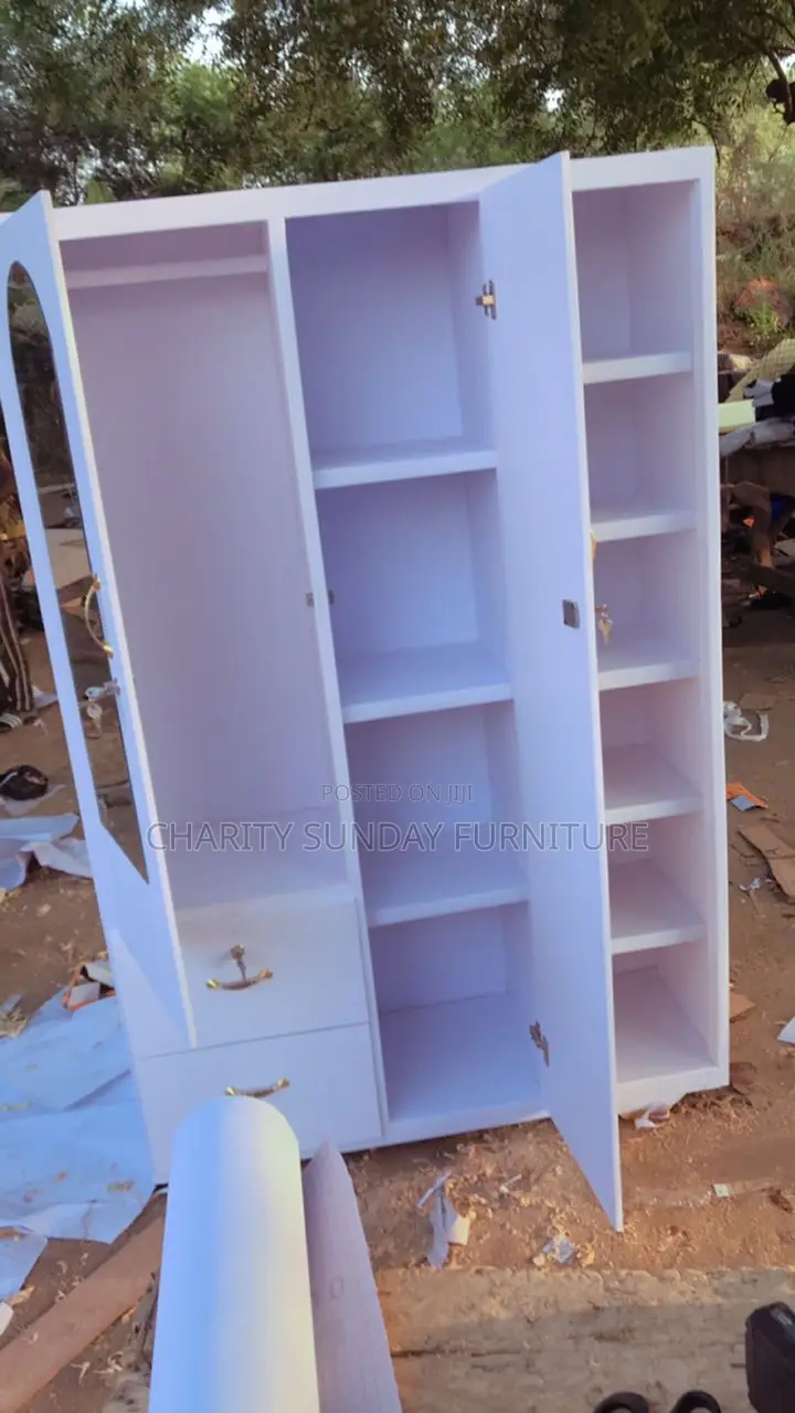 Shoerack/Wardrobe Double