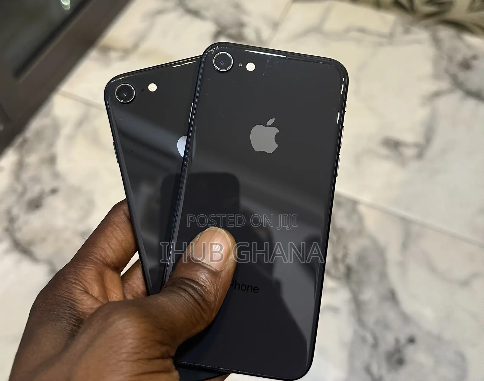 Apple iPhone SE (2020) 64 GB Black