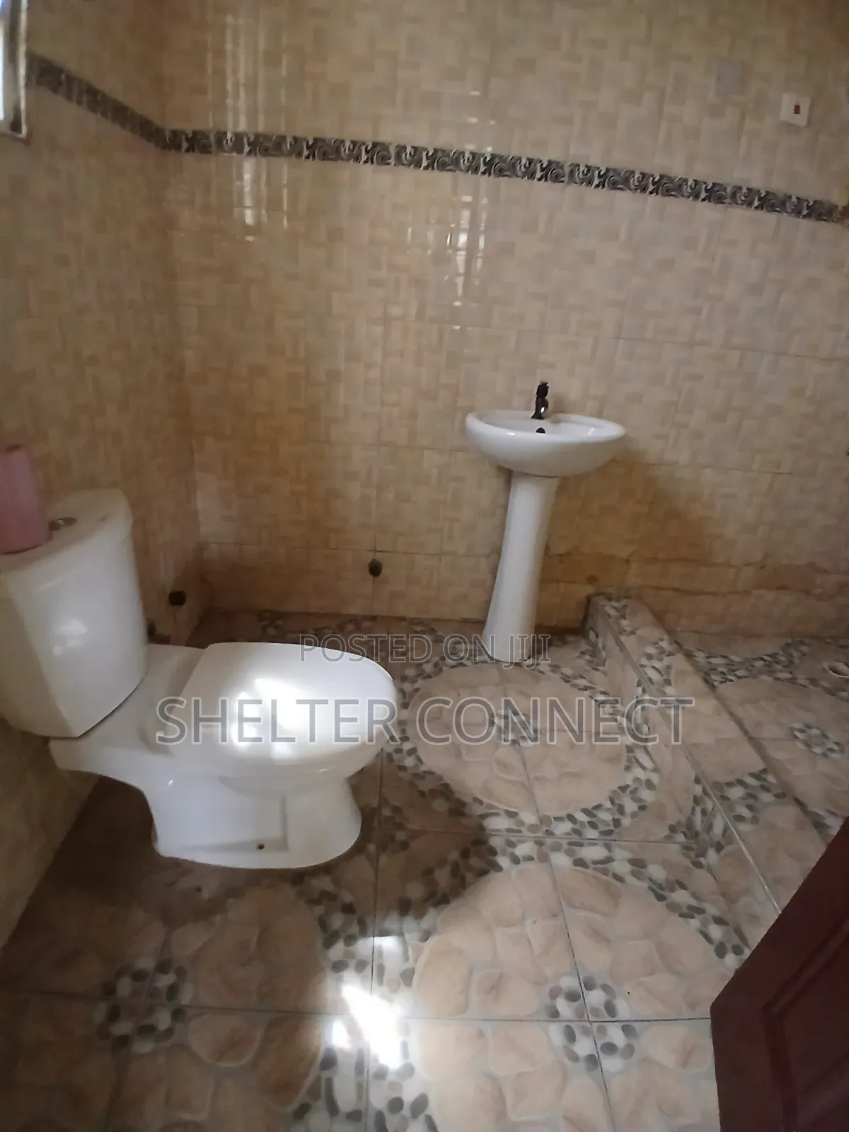 2bdrm Apartment in Pantang, Adenta for rent