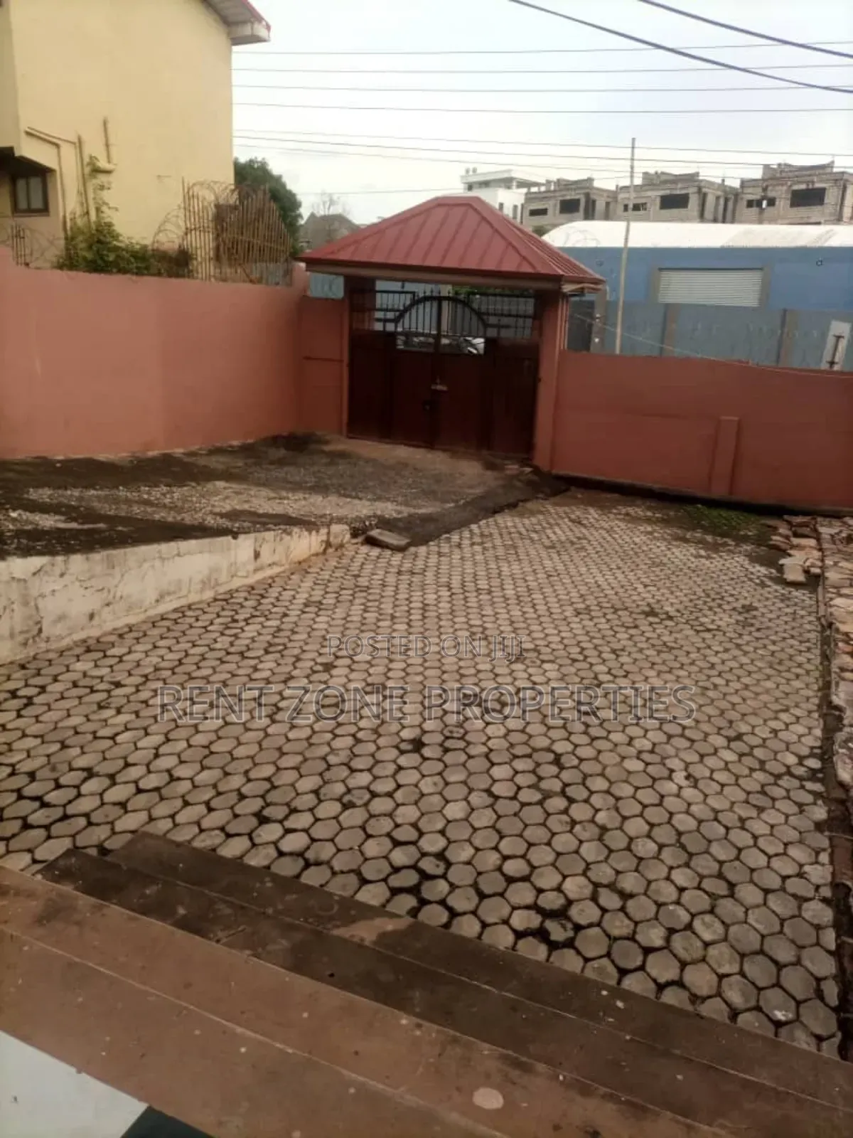 1bdrm Apartment in Achimota for rent