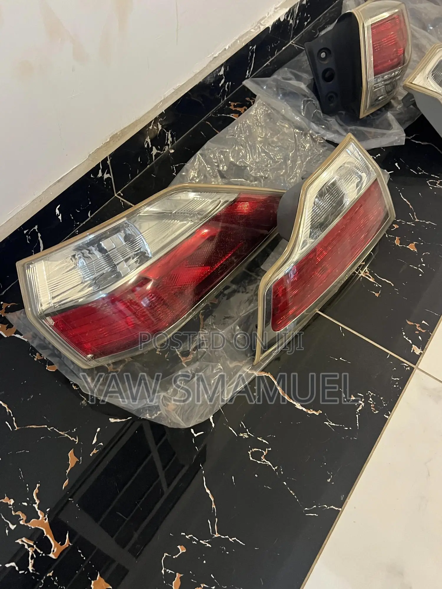 Highlander Taillight 2014,15,16