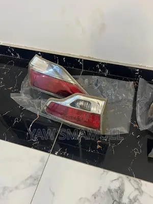 Highlander Taillight 2014,15,16