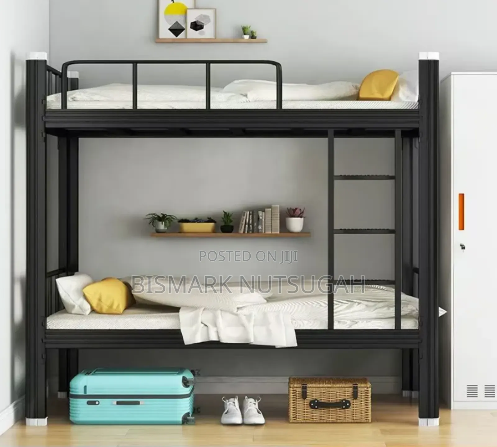 One Half Metallic Bunk Bed