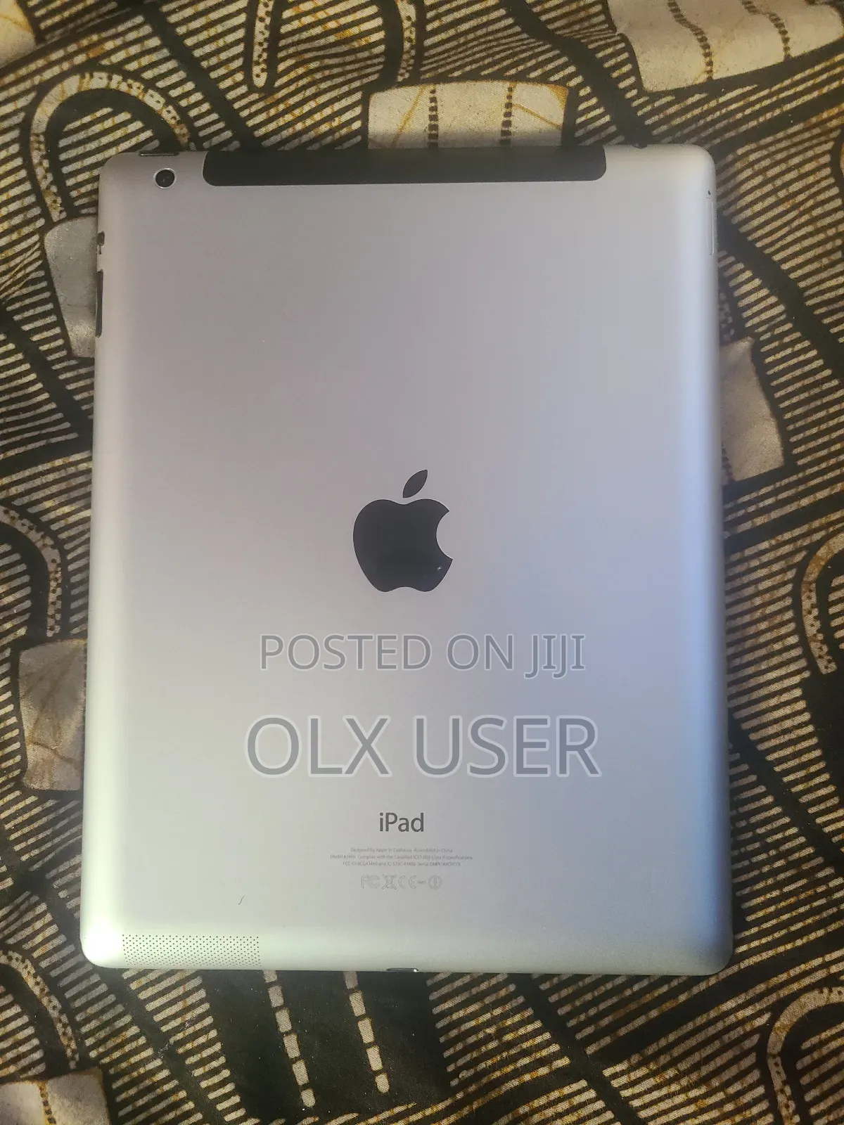 Apple iPad 4 Wi-Fi + Cellular 128 GB Silver