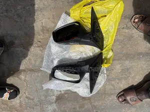Hyundai Accent 2012 2013 2014 /17 Driving Mirror With Light