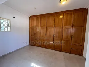 3bdrm House in Adjiringanor, East Legon for rent