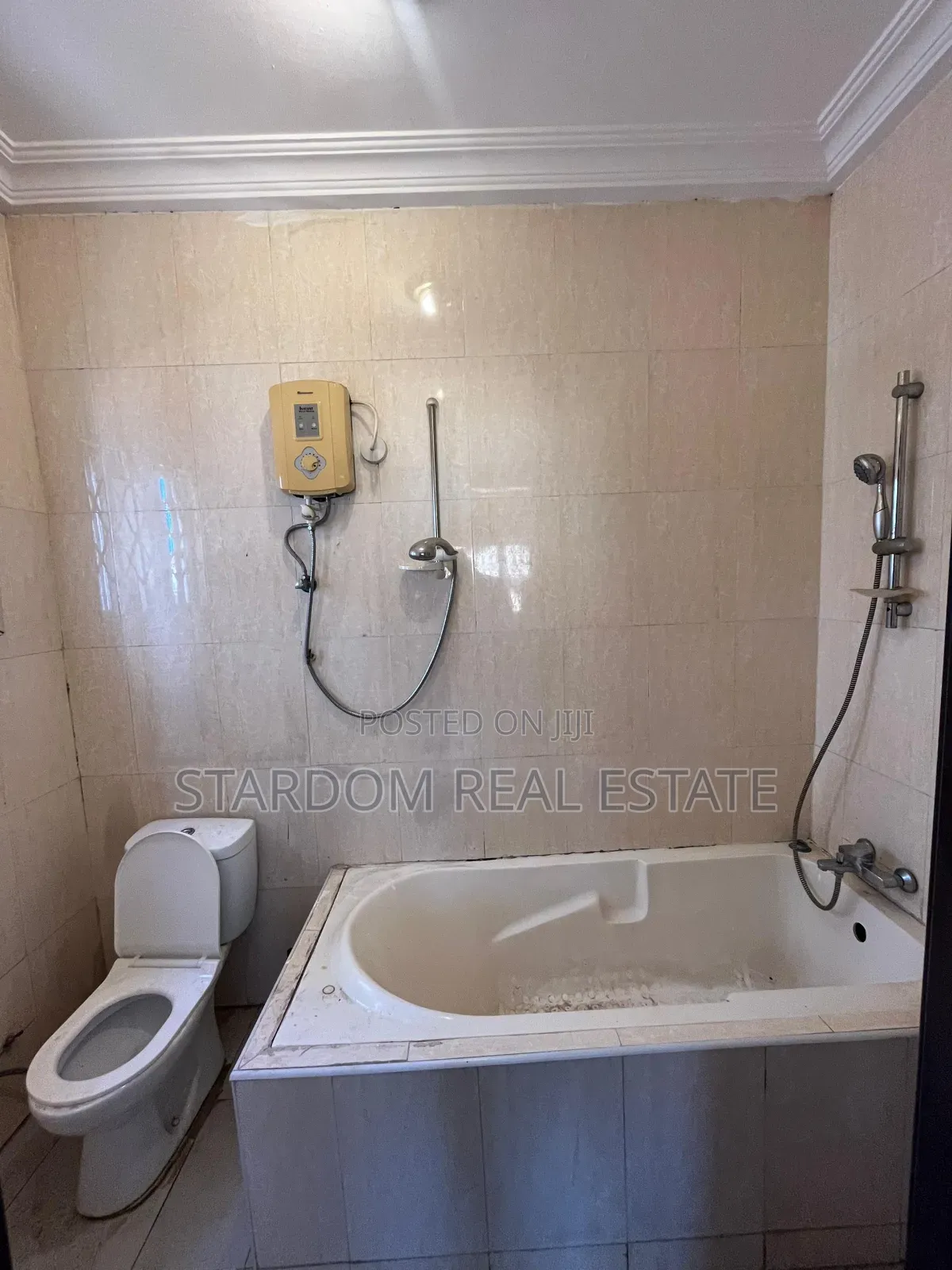 3bdrm House in Adjiringanor, East Legon for rent