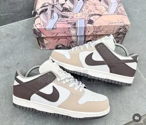 Nike Sb Dunk Low Otomo Sneakers