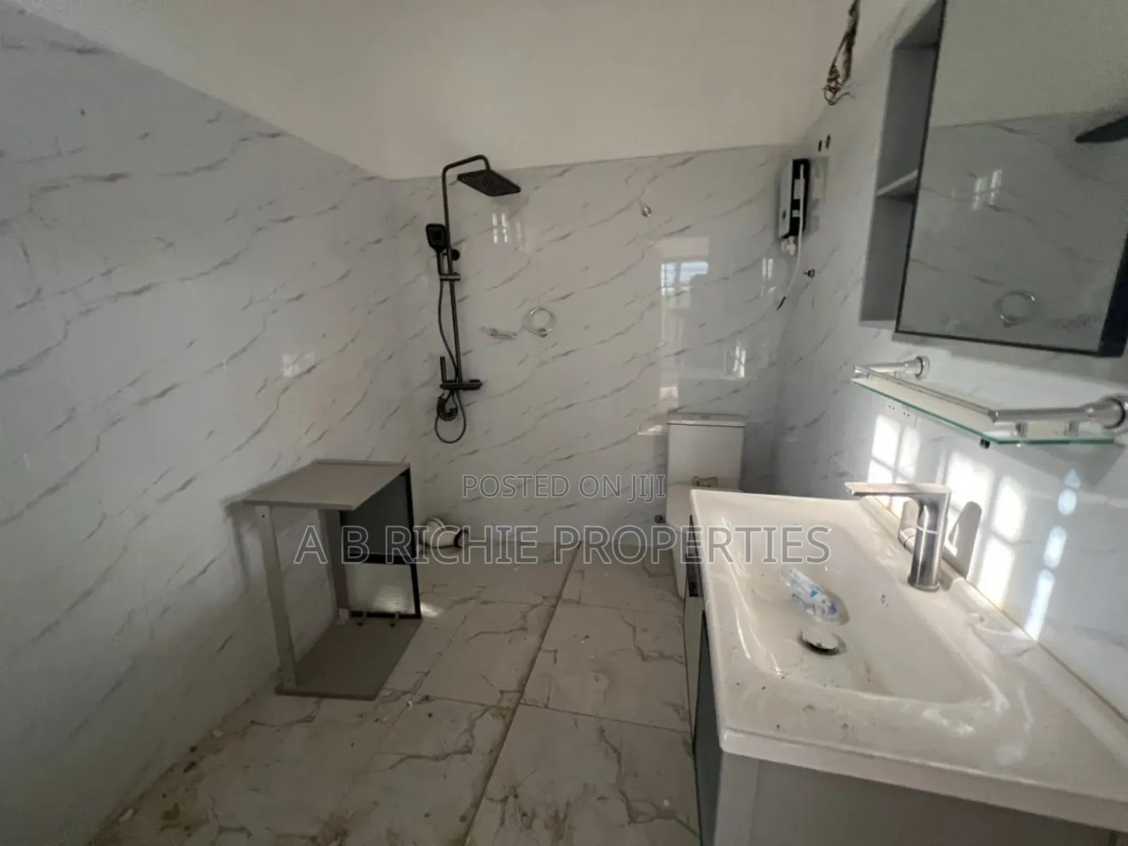 4bdrm House in Ab Richie Properties, Spintex for sale