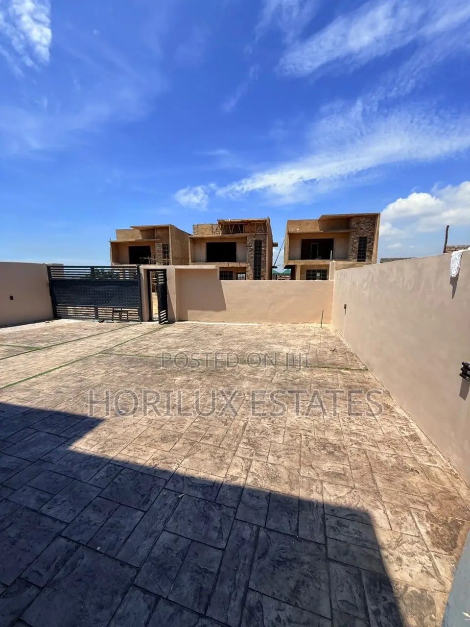 3bdrm House in Horiluxestates, Bortiano for sale