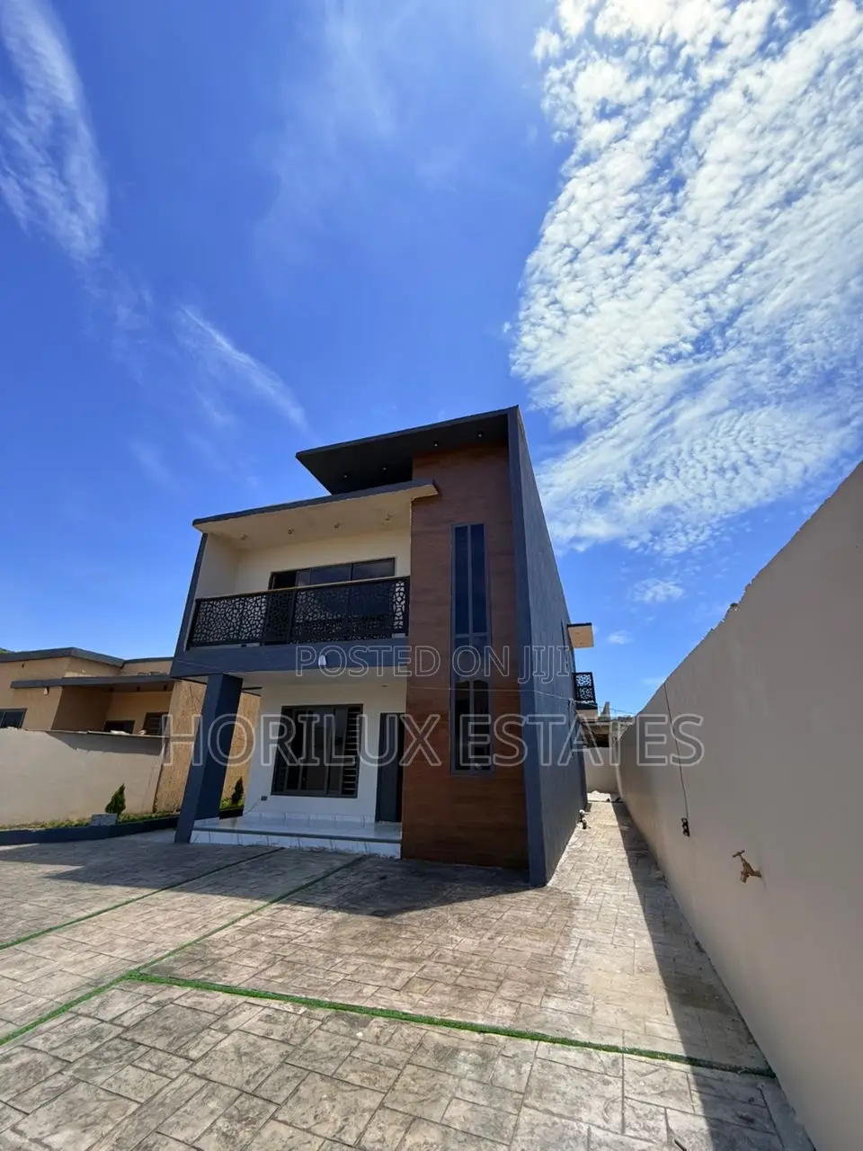 3bdrm House in Horiluxestates, Bortiano for sale