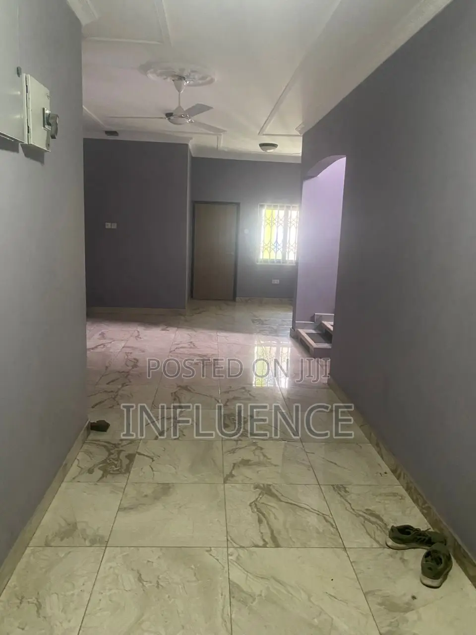 7bdrm House in Palace Mall Area, East Legon for sale