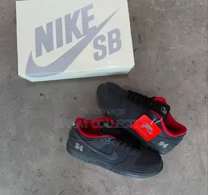 Supreme X Nike Dunk ‘94’ Sneakers