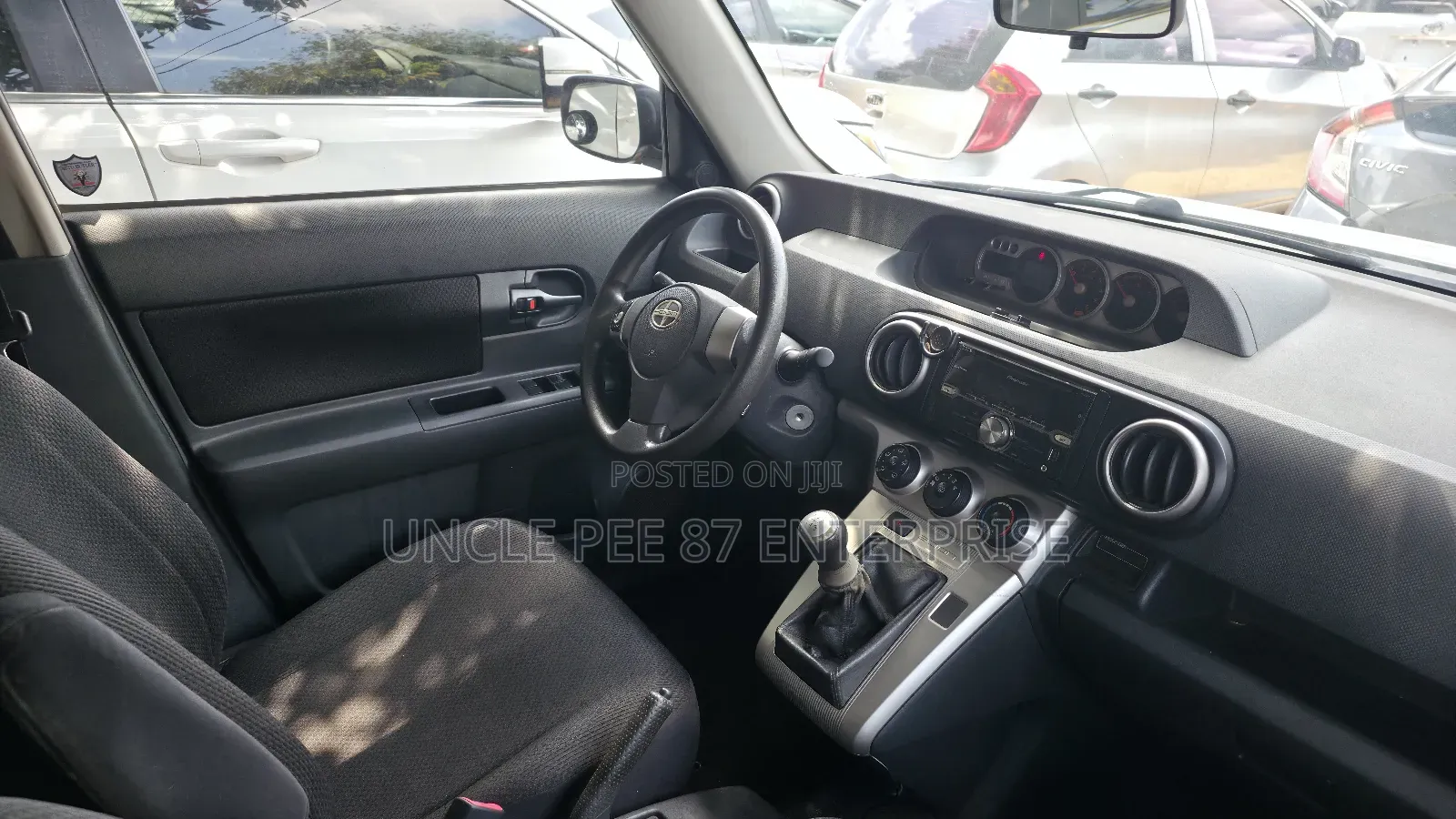 Scion xB Base 2010 White