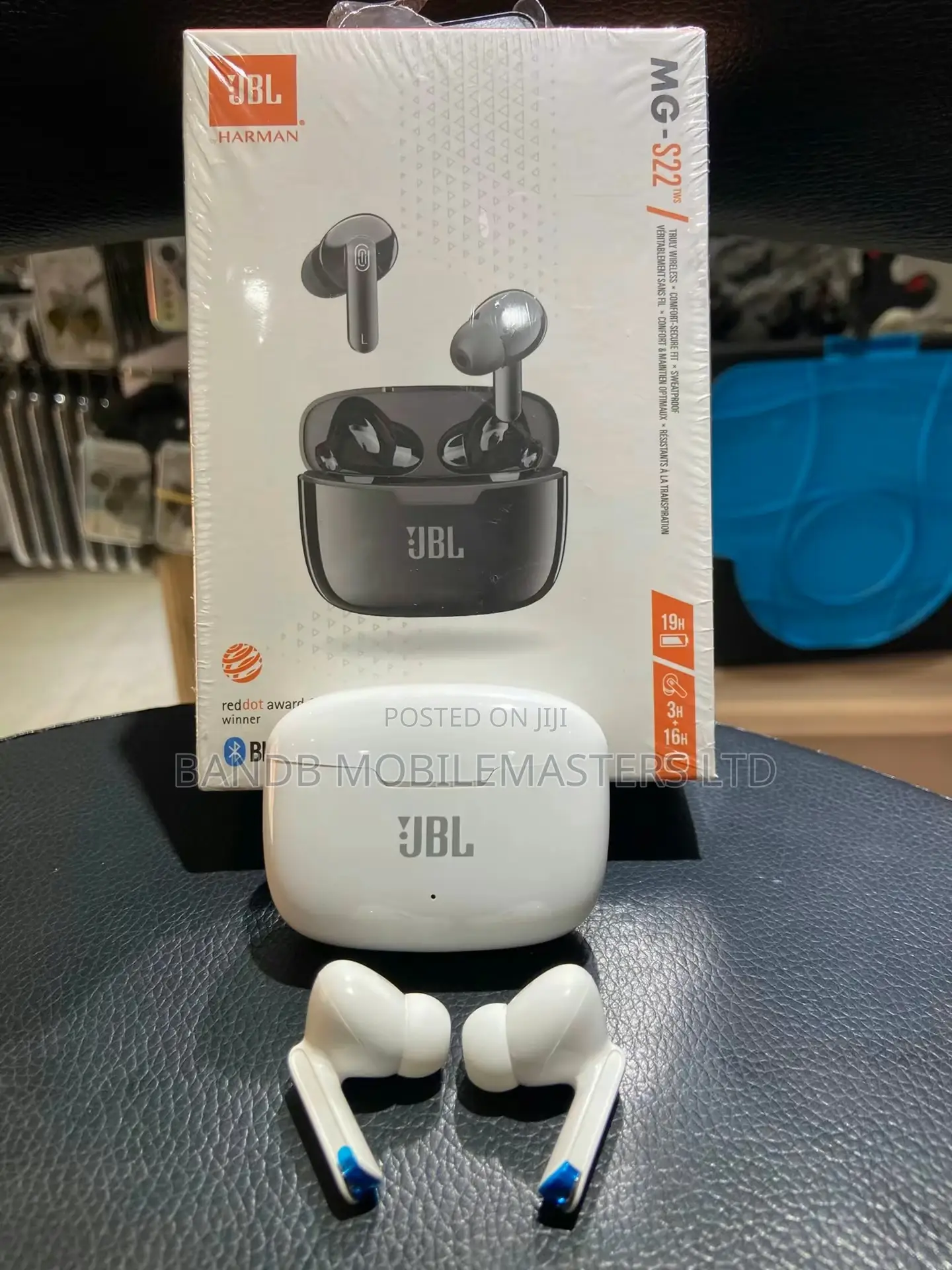 JBL Earphones Mg-S22 Black and White