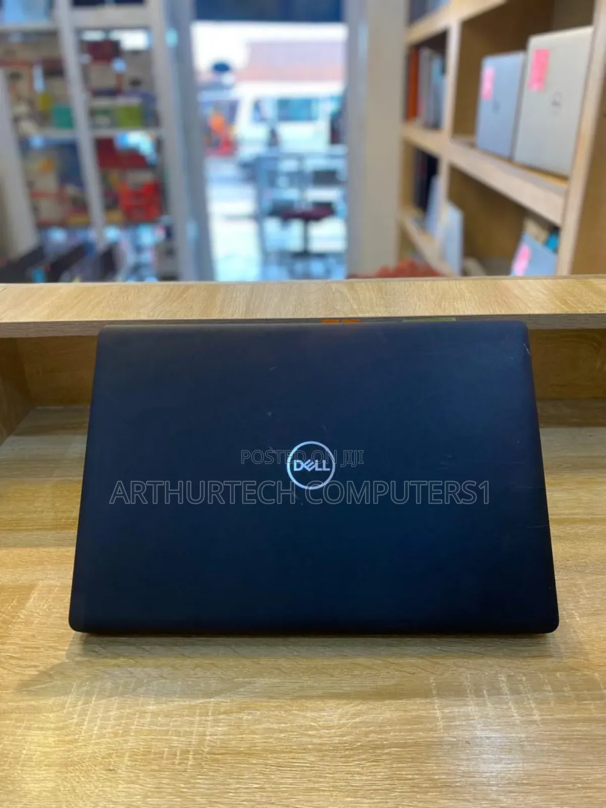 Laptop Dell Latitude 3590 4GB Intel Core I5 SSD 256GB