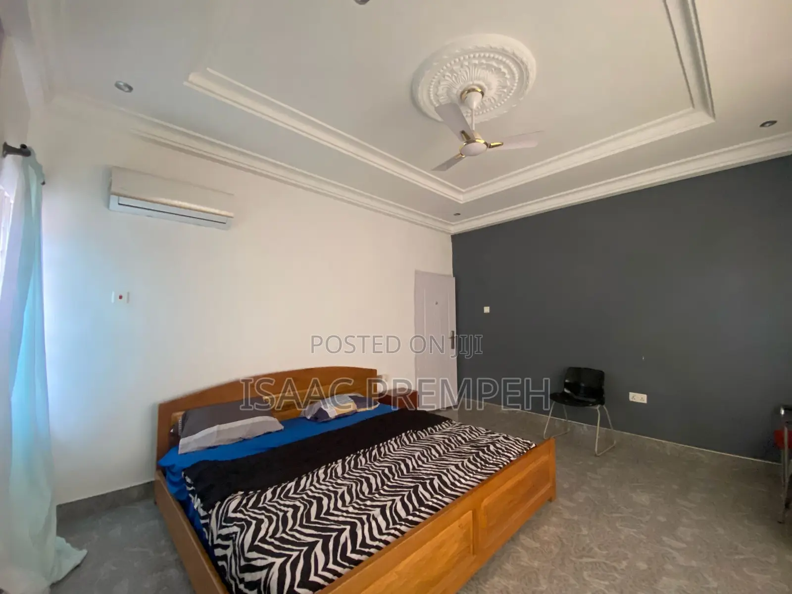 5bdrm House in West Hills Mall Area for sale