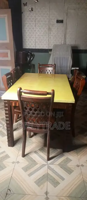 Marble Dinning Table With 6 Chairs