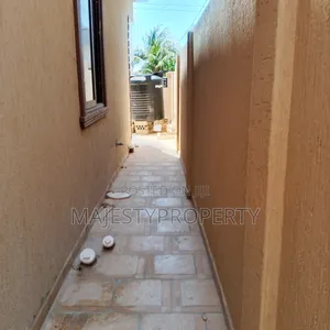 3bdrm Duplex in Batsona, Spintex for sale