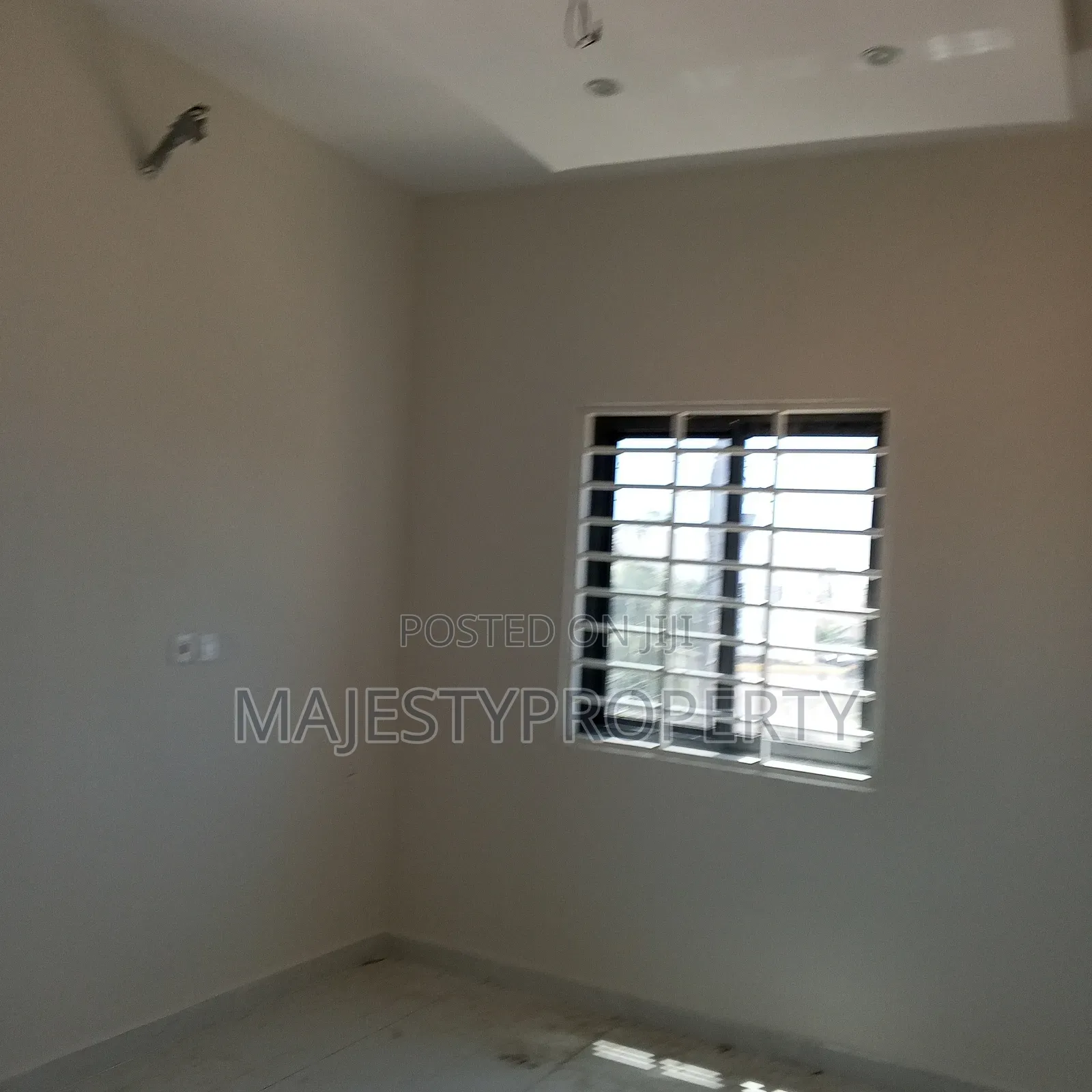 3bdrm Duplex in Batsona, Spintex for sale