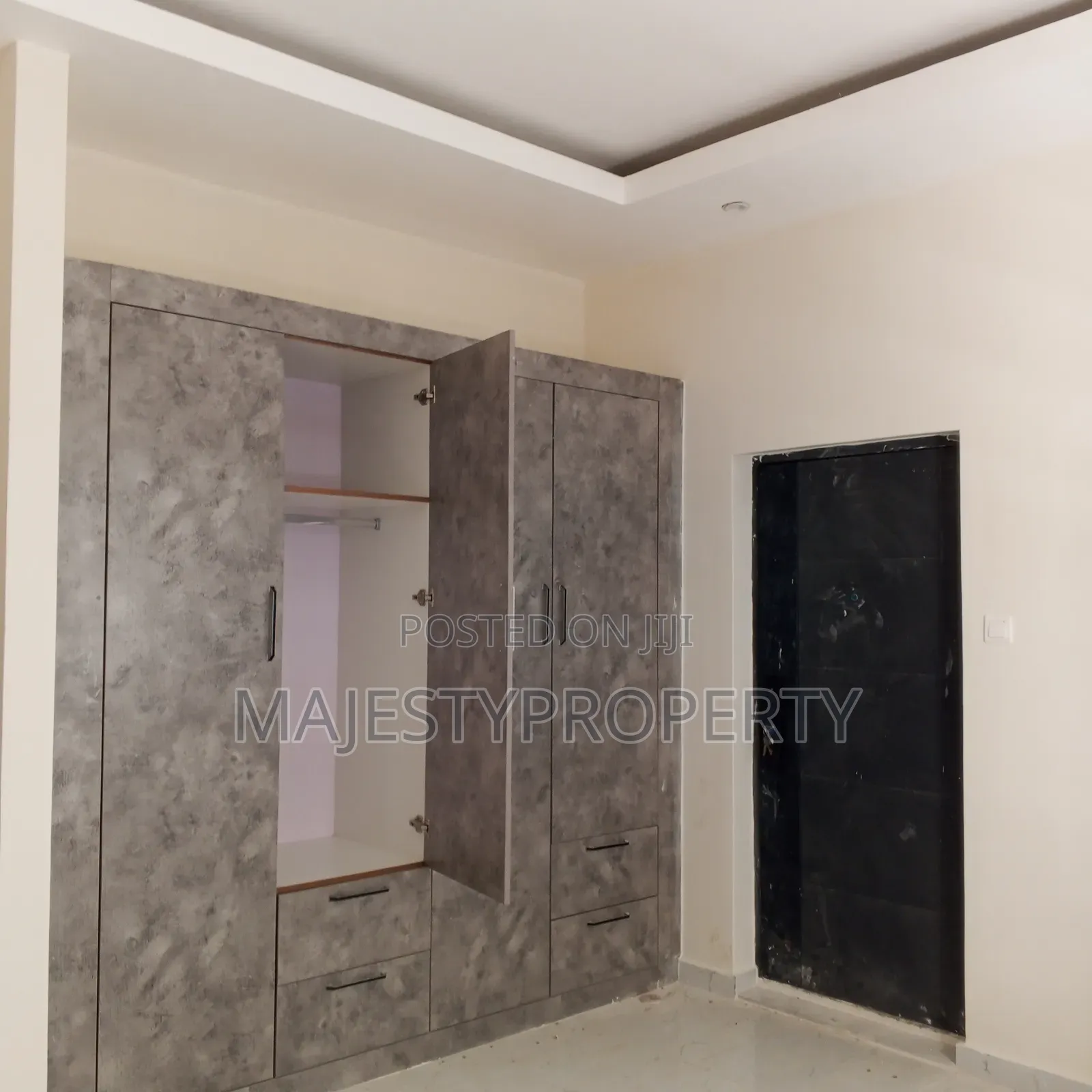 3bdrm Duplex in Batsona, Spintex for sale