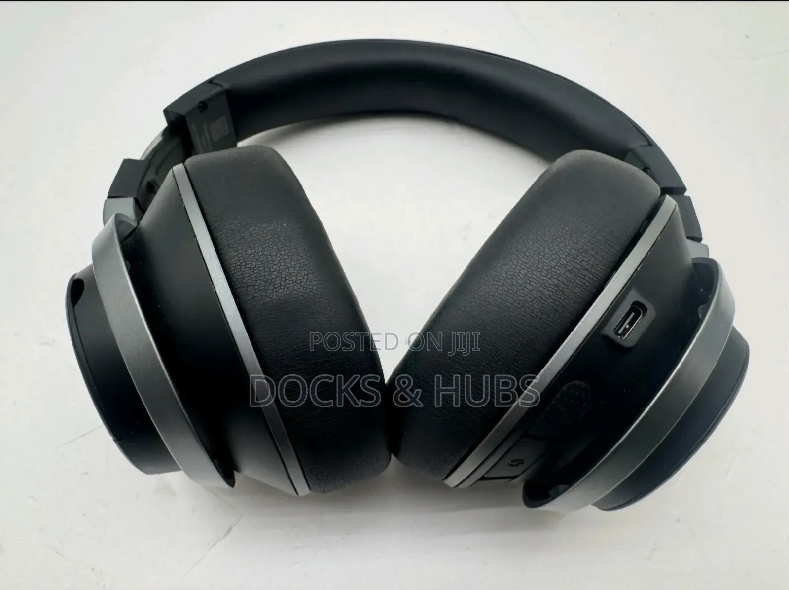 Turtle Beach Stealth Pro Wireless Gaming Headset Noise-Cancelling